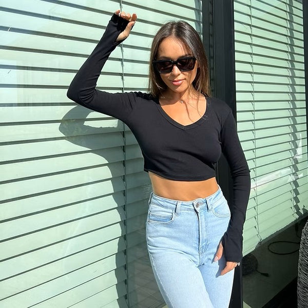 בייסיק V בטן