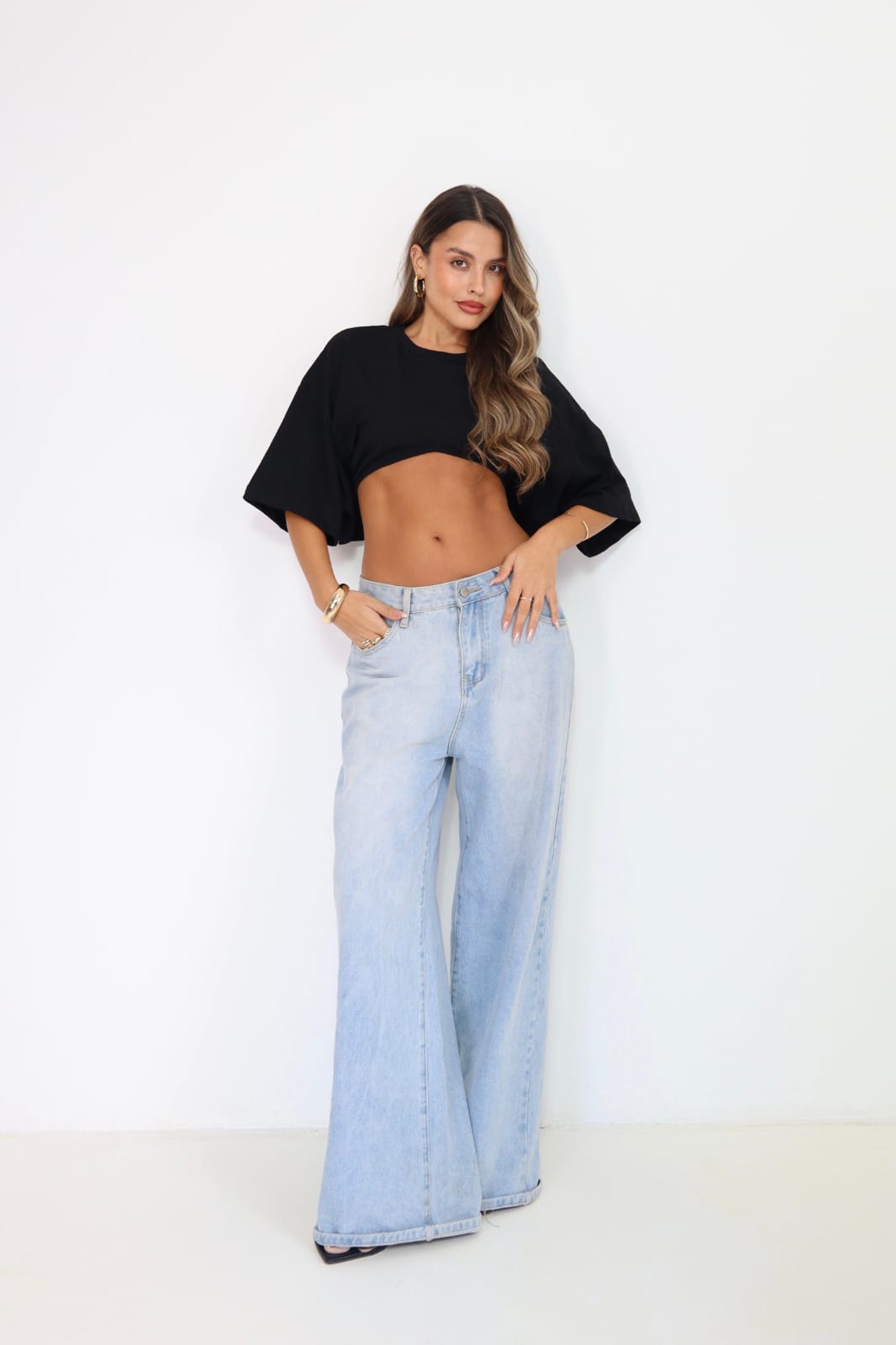 חולצת Crop Wave