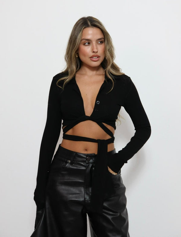 חולצת טופ קשירה לנשים