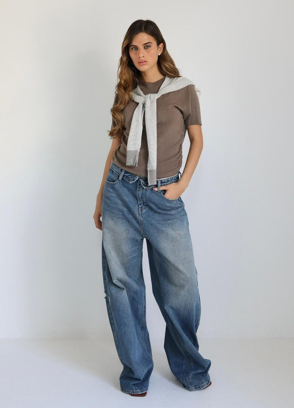 חולצת Ashli בד רך ונעים מראה טבעי