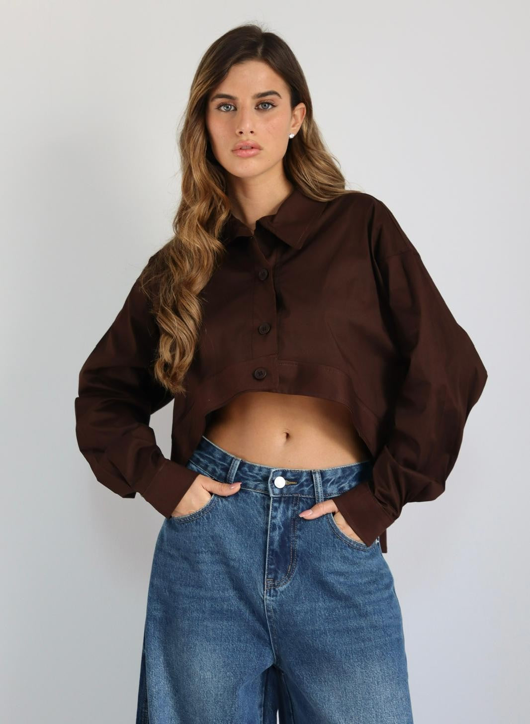 חולצת Ema שרוול ארוך וצווארון קלאסי