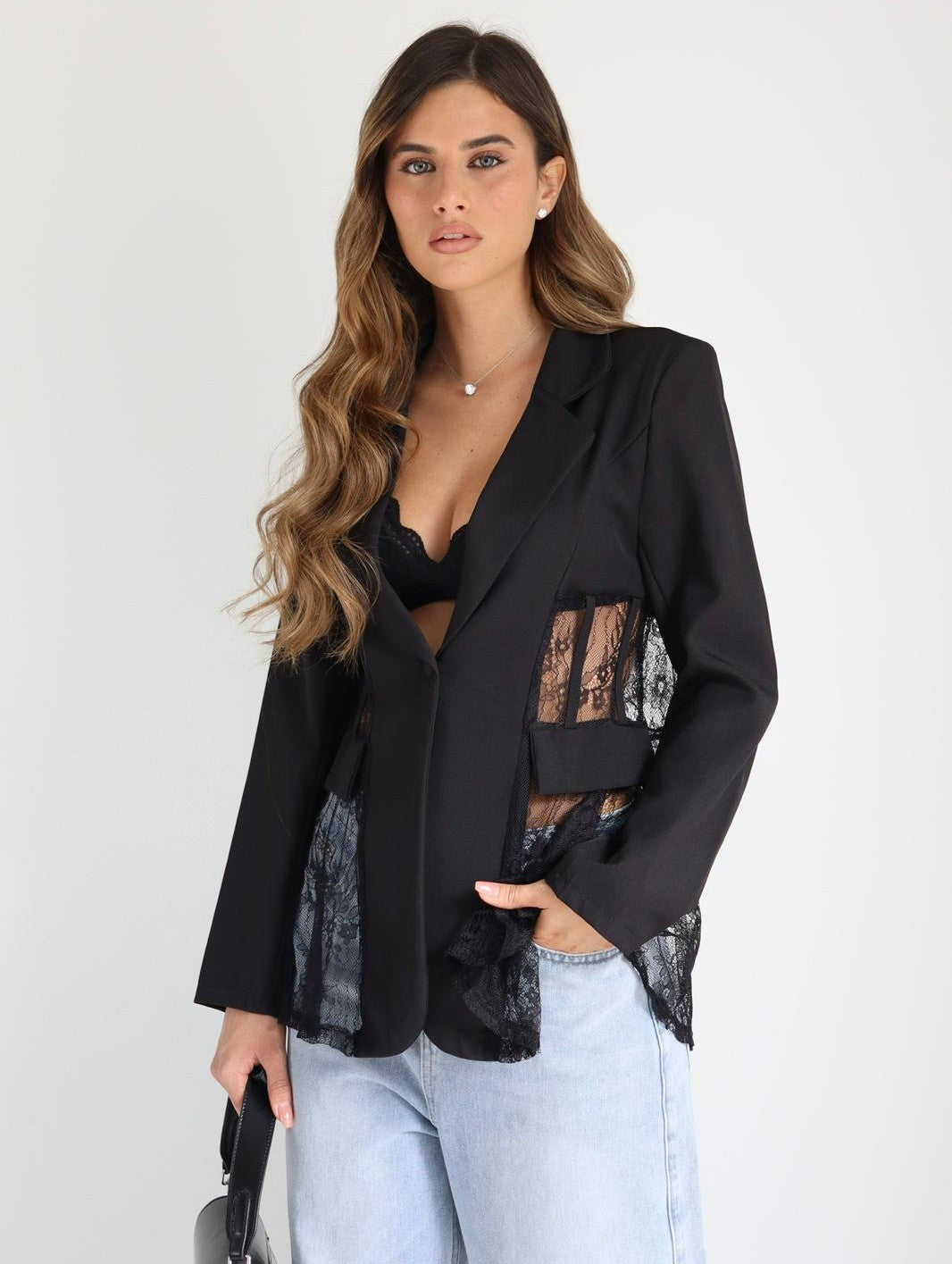 בלייזר Tami אלגנטי לנשים בשילוב ג׳ינס בהיר