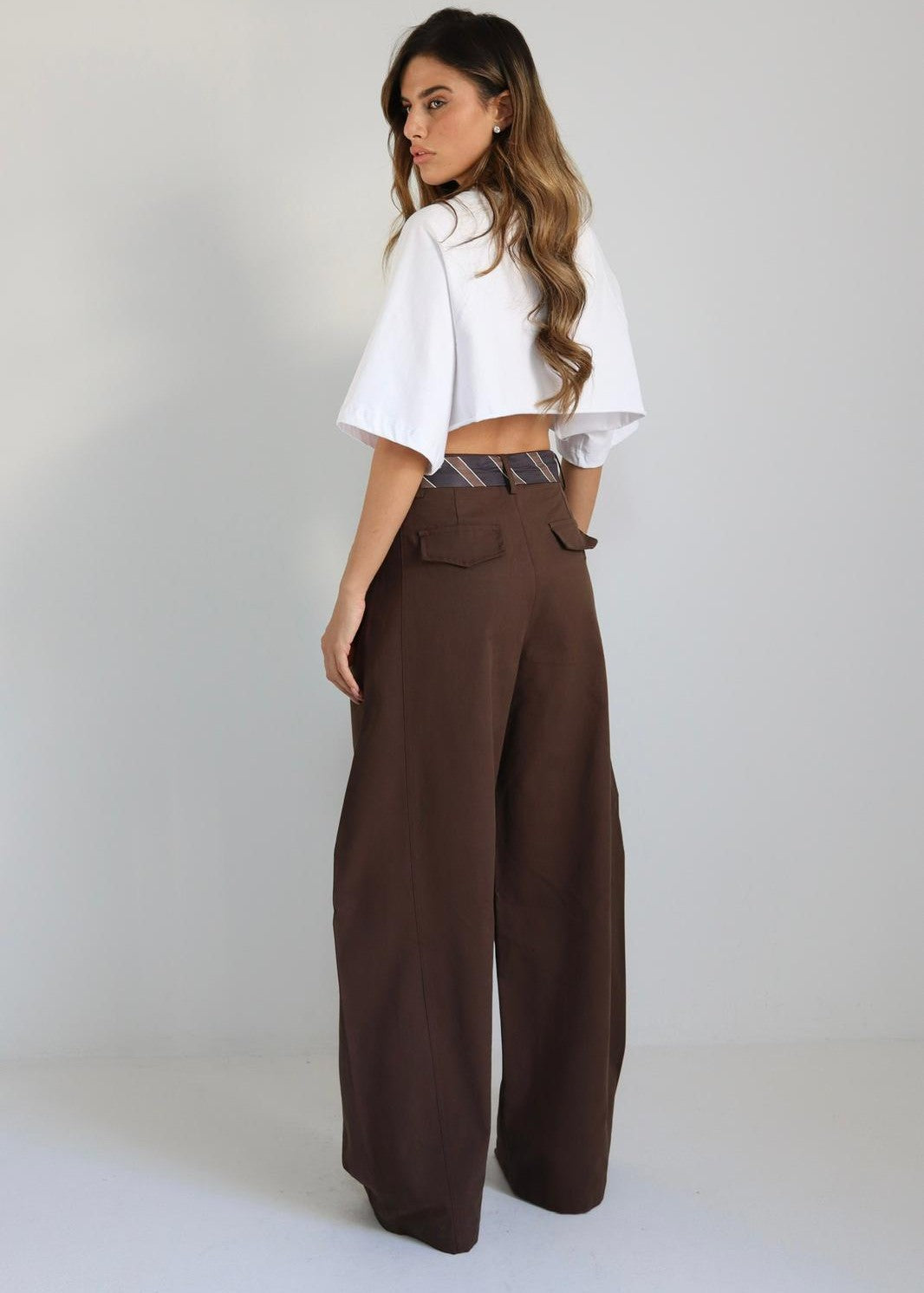 מכנס בגזרה גבוהה לנשים דגם Aniva