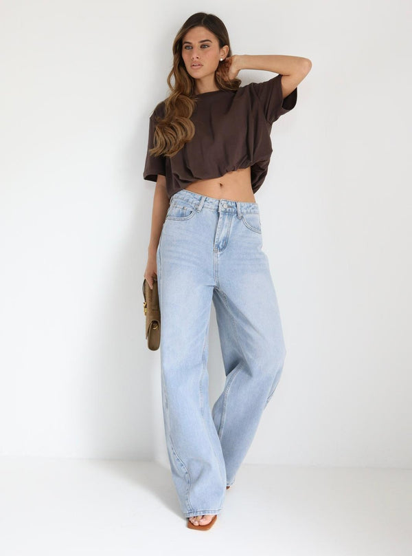 חולצת Beli לבנה קרופ בגזרה רחבה מבט אחורי