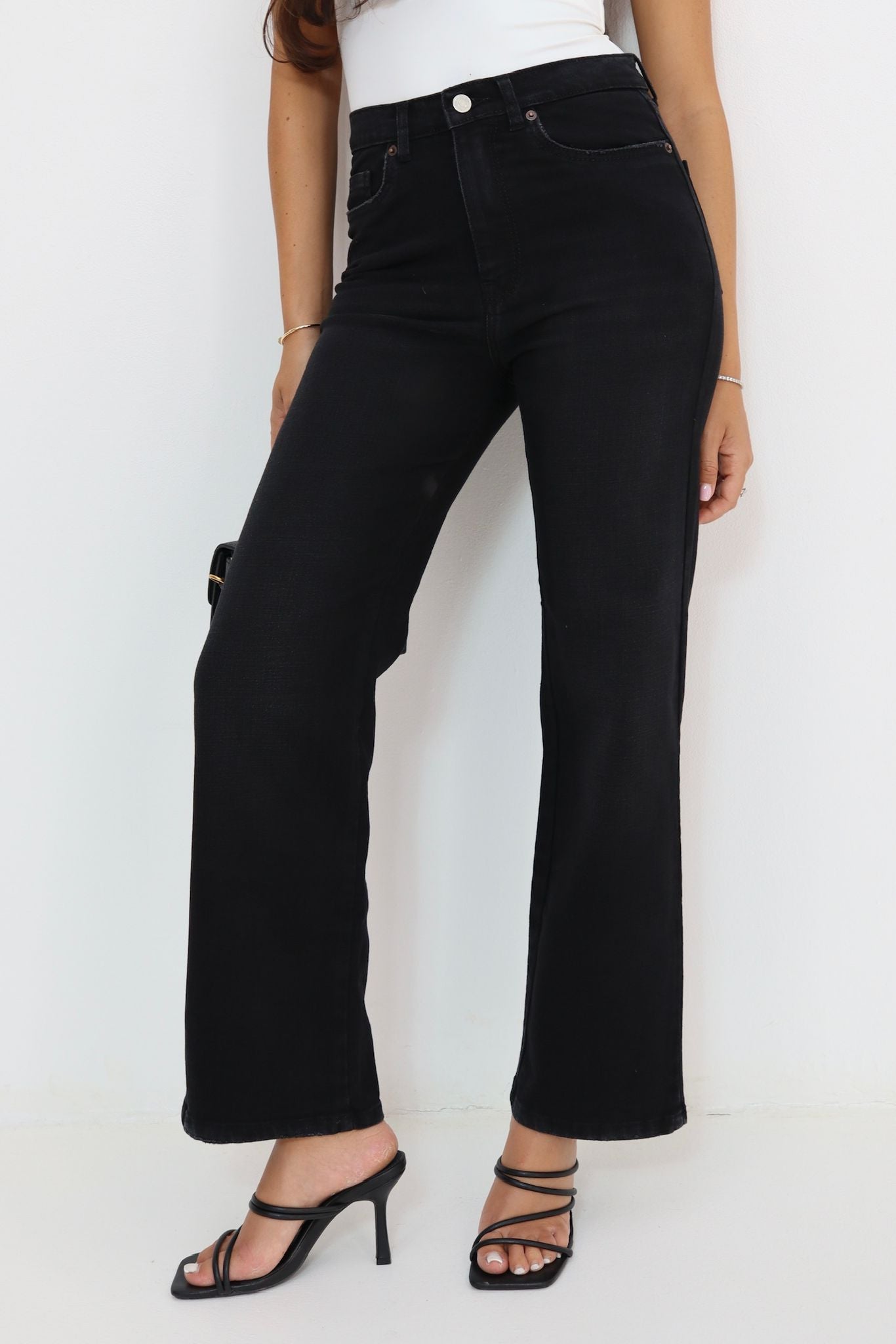 ג׳ינס Sexso 9054 שחור בגזרה רחבה קדמי