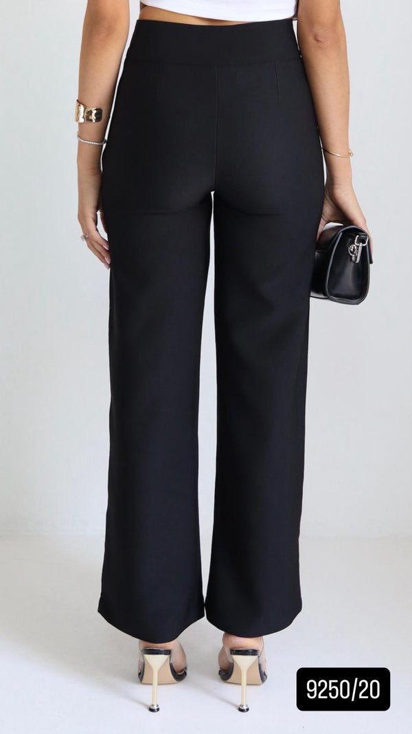 מכנס סקסו 9250/20 שחור גזרה גבוהה ורוכסנים בצדדים