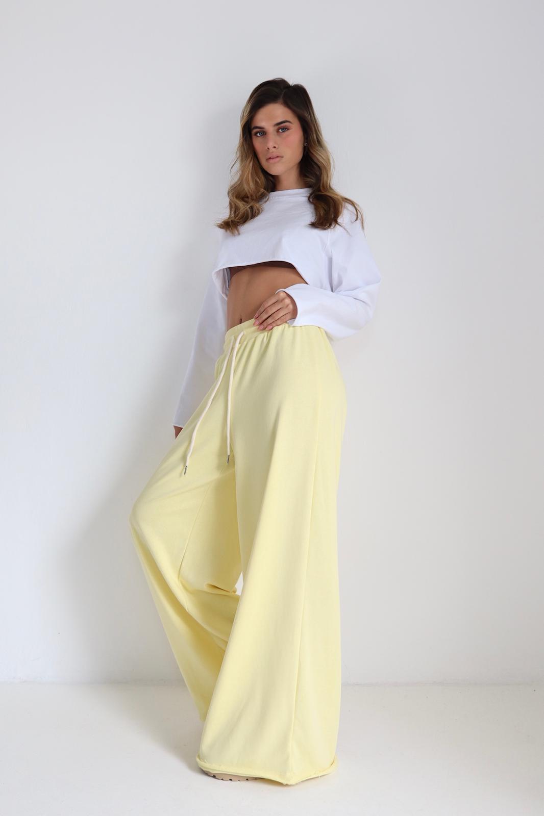 מכנס Boli צהוב בגזרה רחבה לנשים עם שרוך קשירה