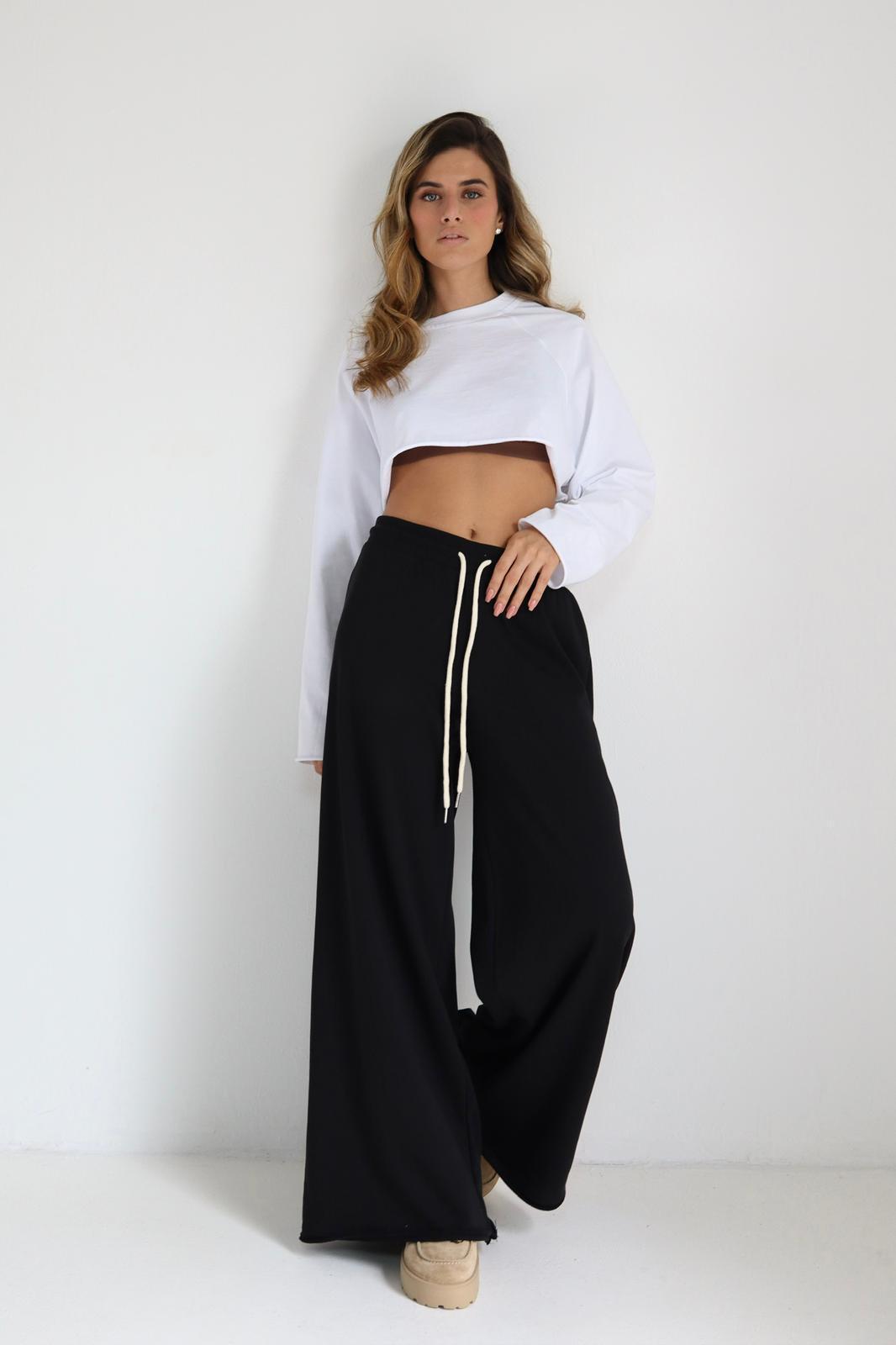 מכנס Boli שחור לנשים בגזרה רחבה לסטייל יומי