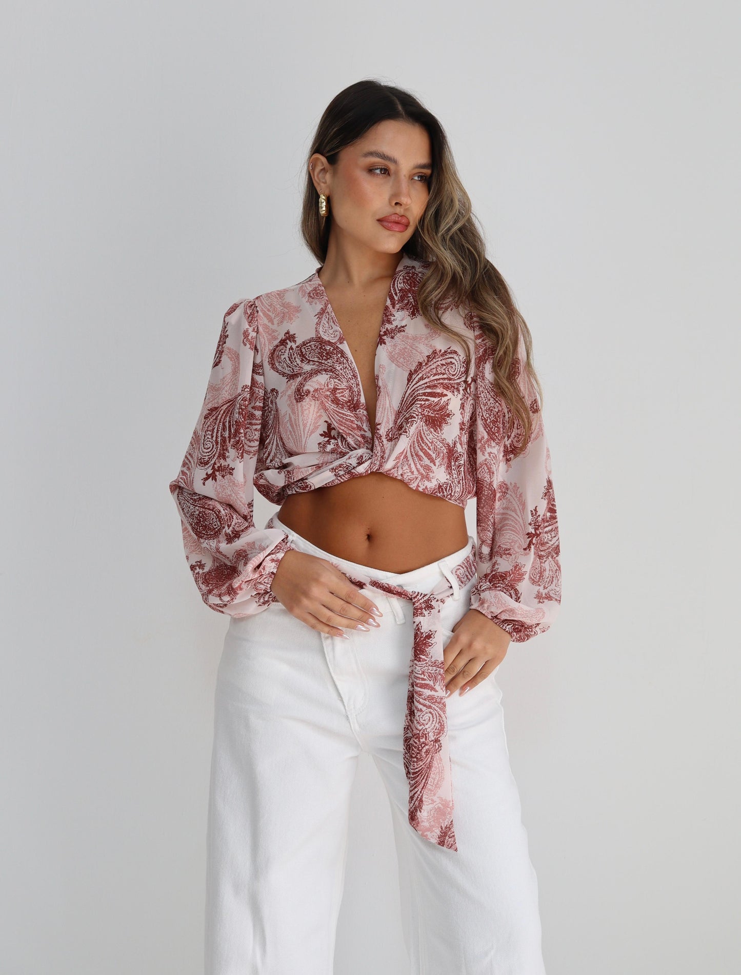 חולצת Efrat מודפסת אדום קרופ עם שרוולים ארוכים