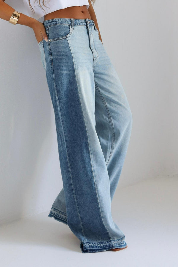 ג׳ינס רחב לנשים בגזרה גבוהה עם שילוב צבעים מבט מלא