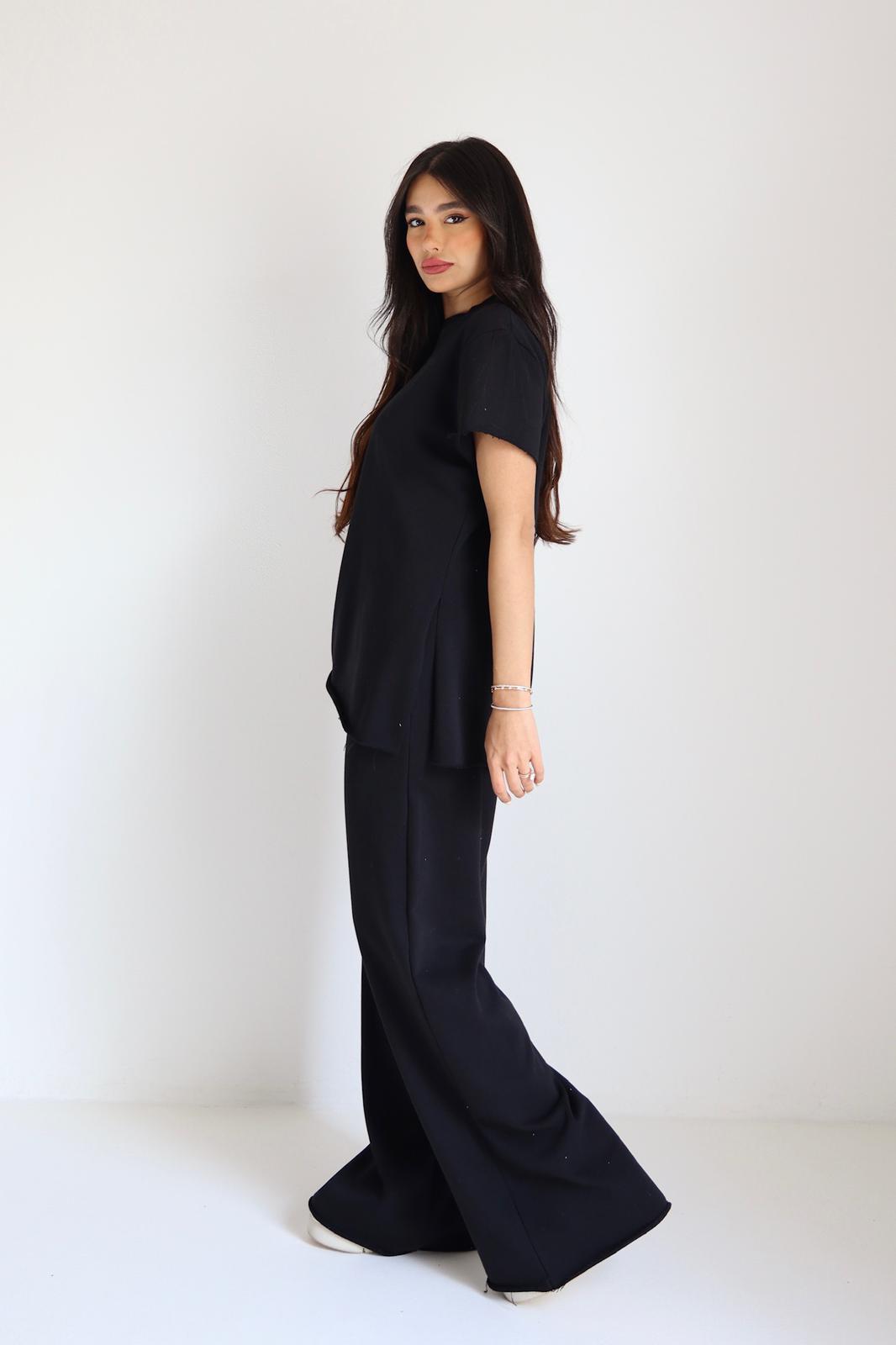 חליפת Larissa חליפה שחורה לנשים עם מכנס רחב
