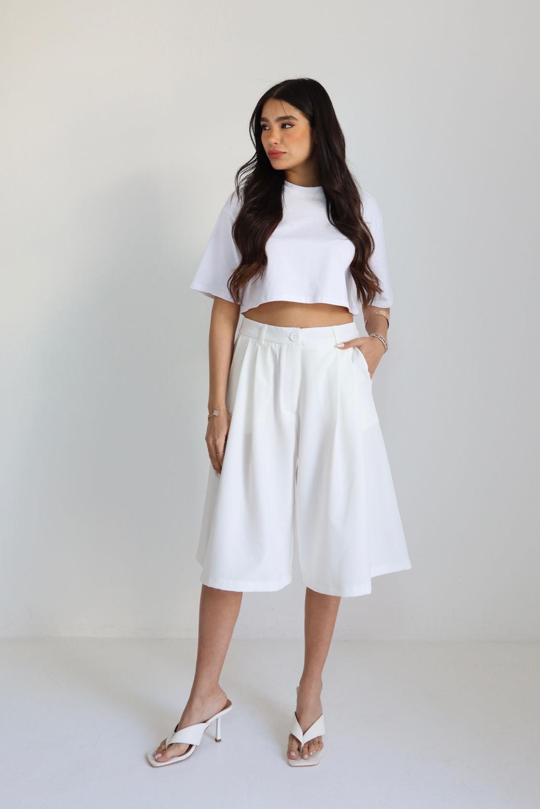 מכנס Bety לבן רחב לנשים שילוב טופ קצר