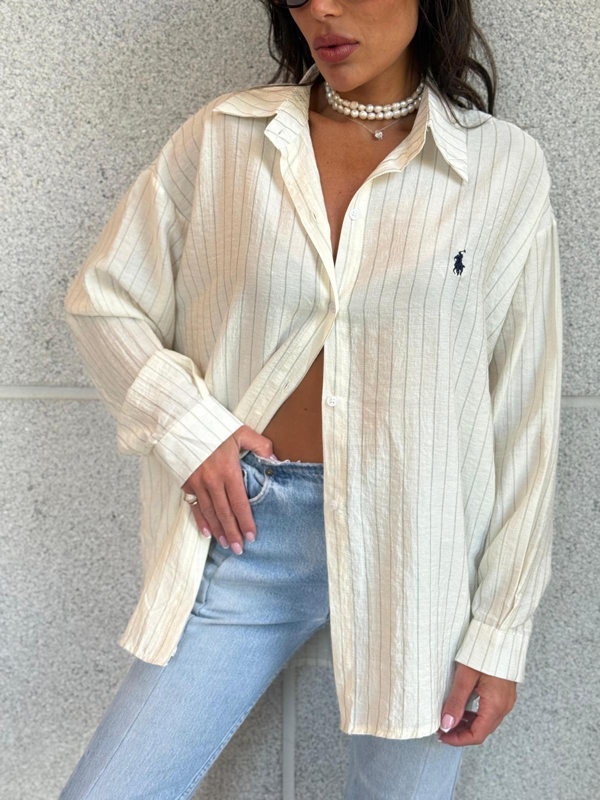 חולצת פסים Rena לנשים בגזרה רחבה עם כפתורים ולוק קזואלי יומיומי