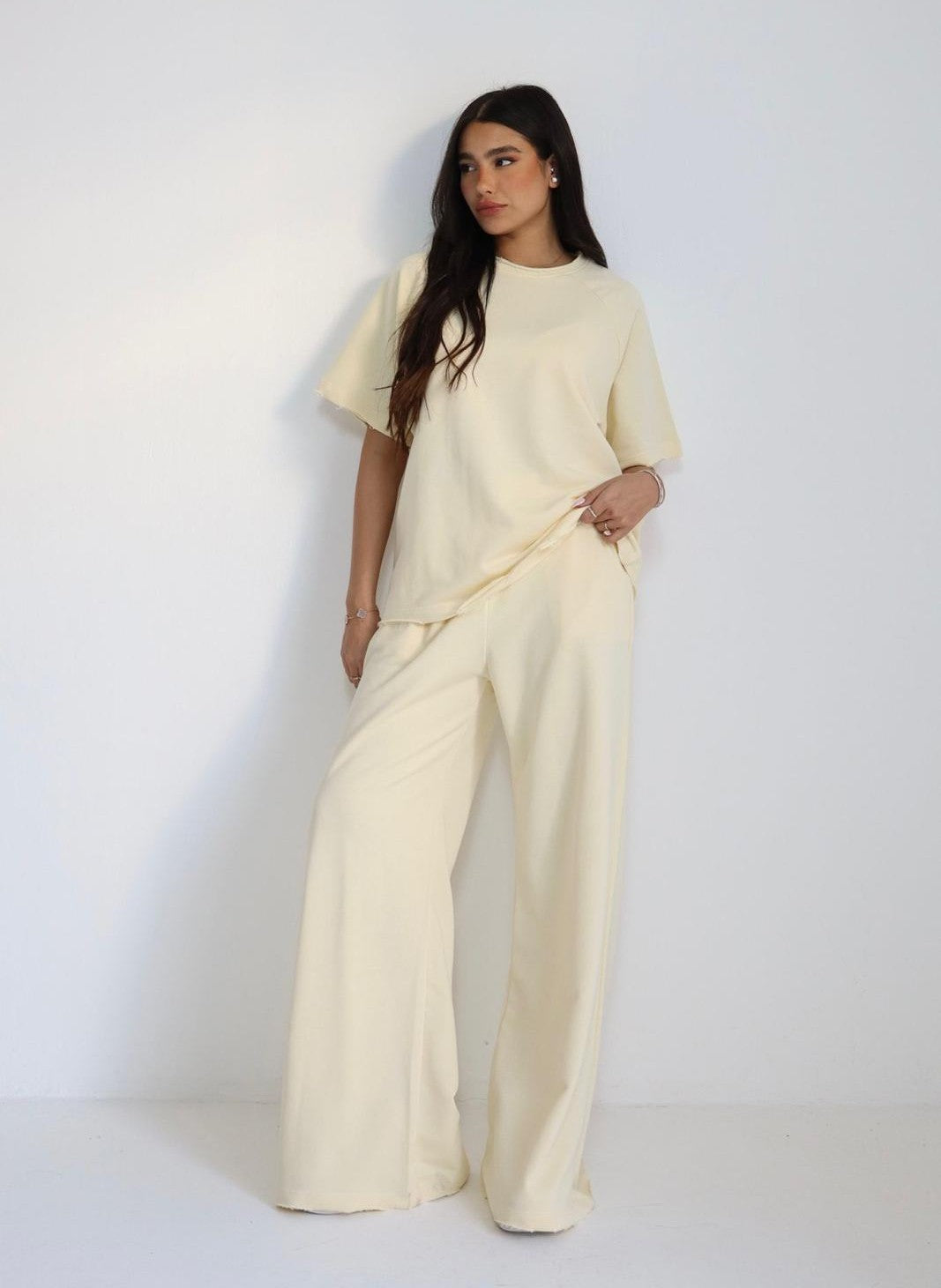 חליפת Raglen צהוב גזרה רחבה מחמיאה