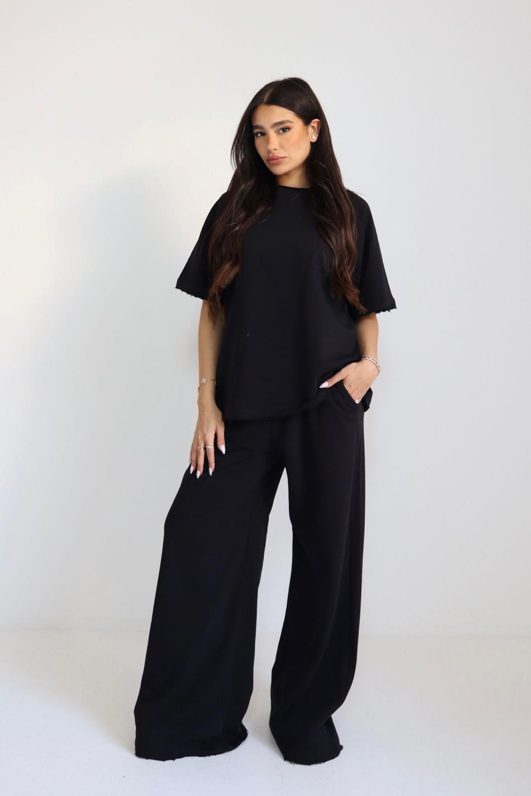 חליפת Raglen שחור טי שירט ומכנס רחב לנשים