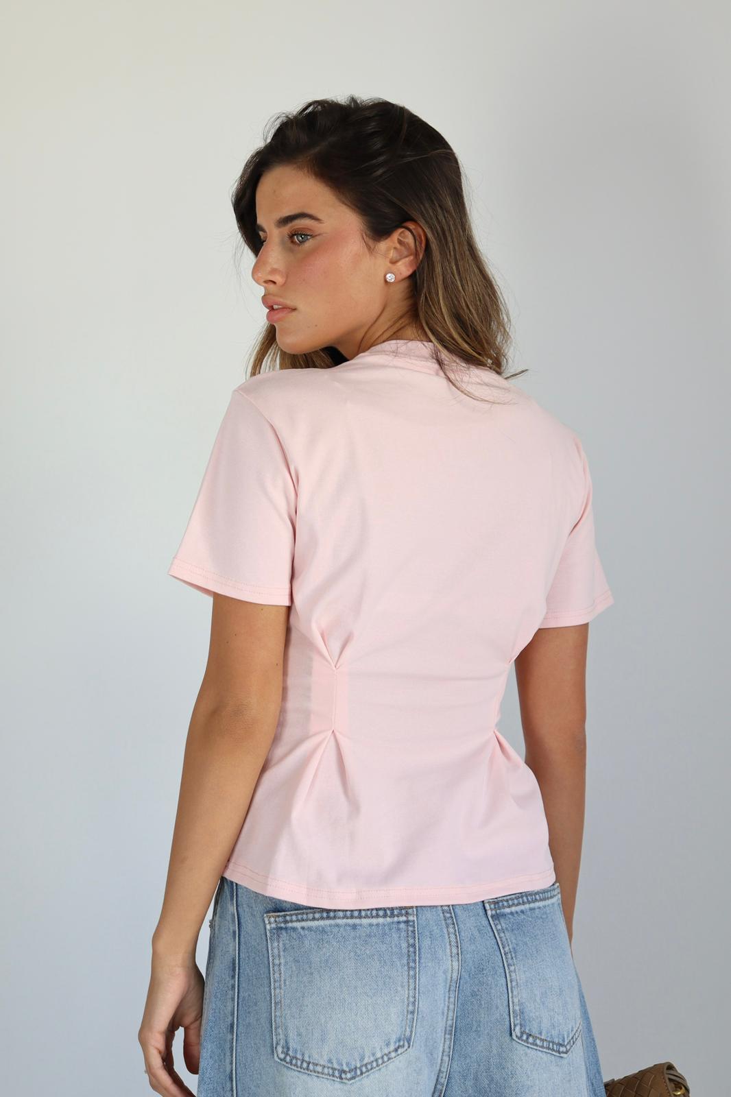 חולצת Tor ורודה עם כיווצים בגב
