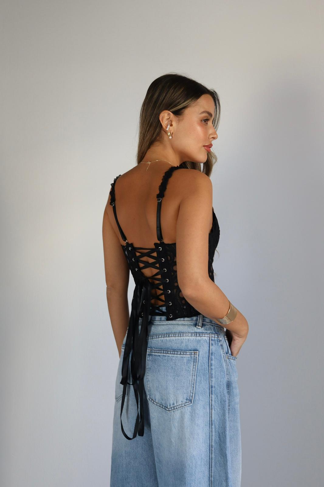 מחוך Petel מבט אחורי עם קשירה בגב