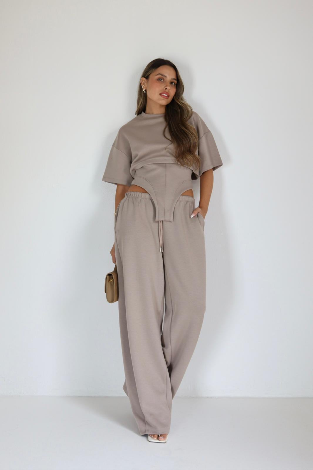 חליפת Shely לוק יומי אופנתי לנשים