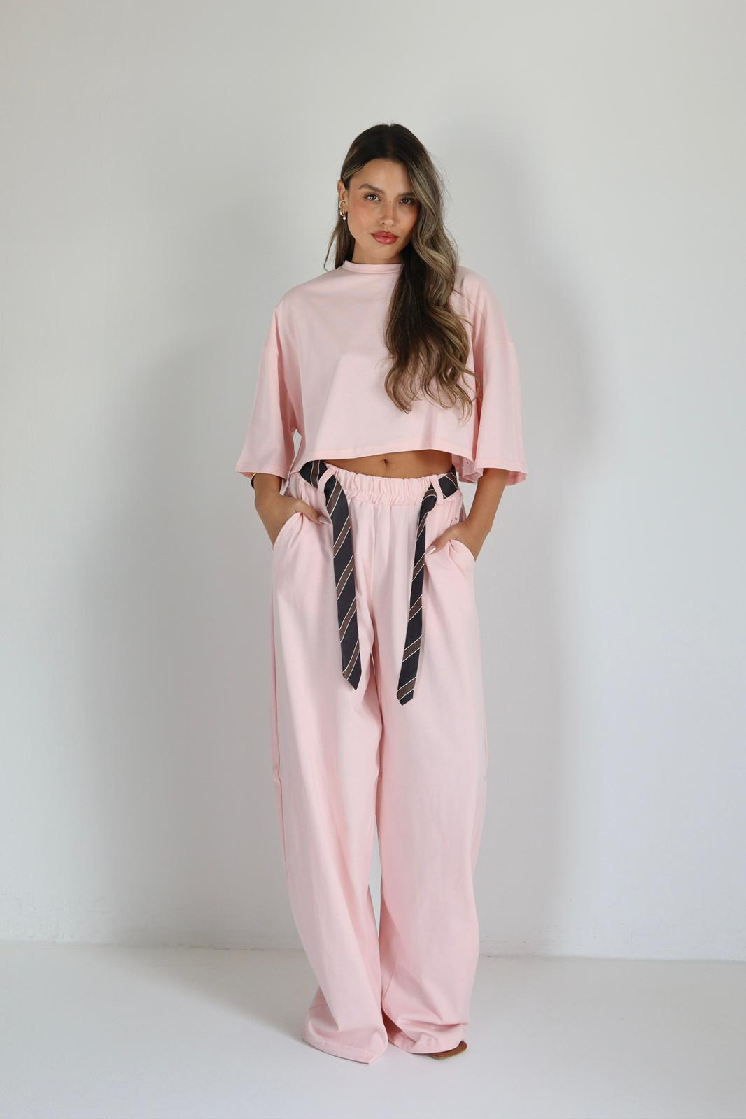  חליפת Hagar סט נשים טופ קרופ ומכנס רחב
