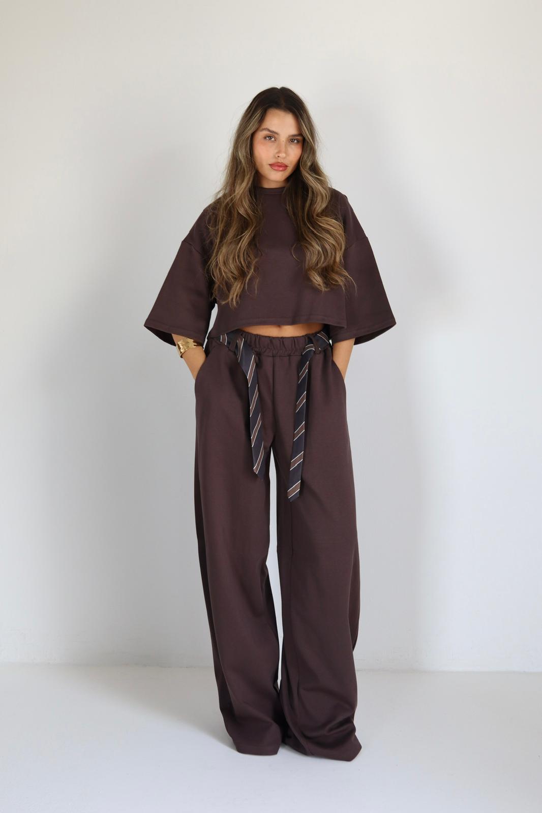 חליפת Hagar חום לנשים