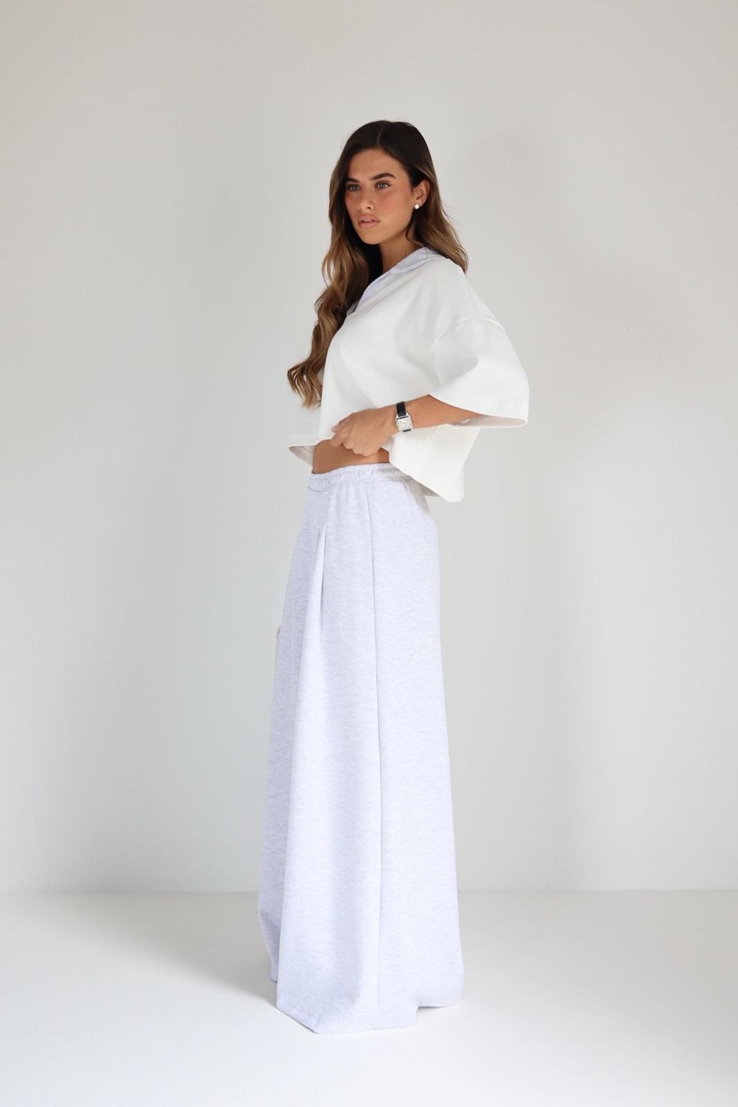 חליפה אופנתית לנשים 2026