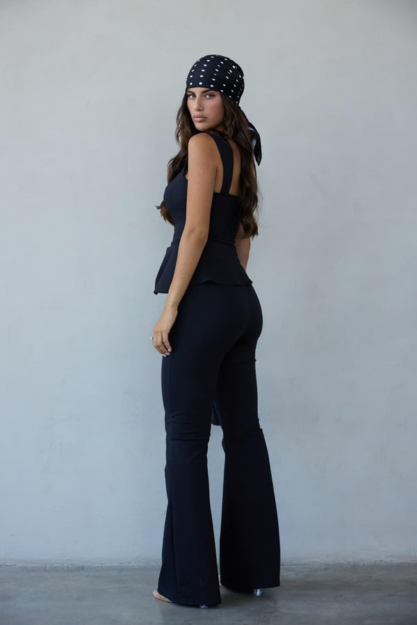 חליפת Yalin