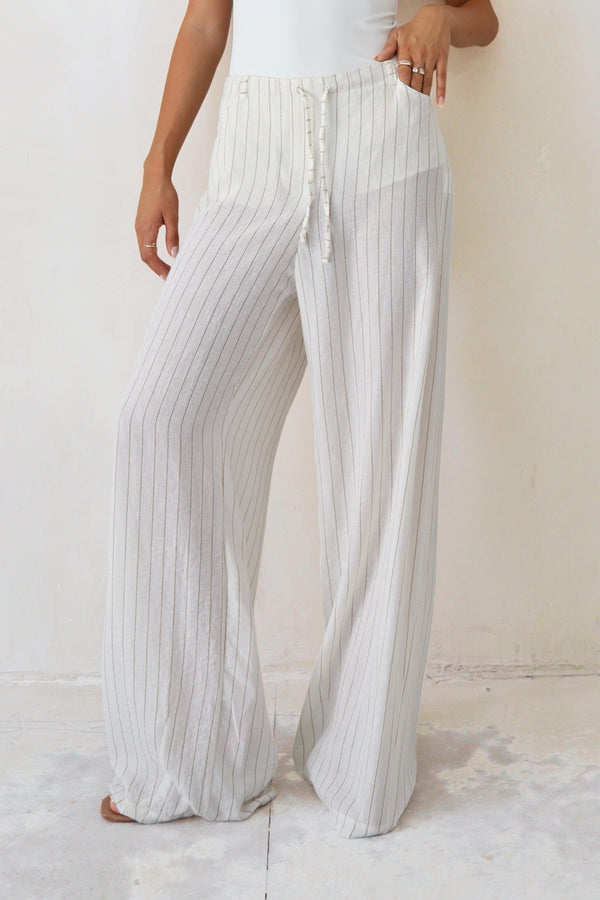 מכנס Peso שמנת פסים בגזרה רחבה לנשים לוק קיץ