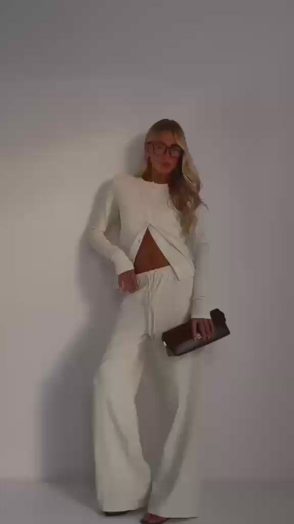 חליפת Shira