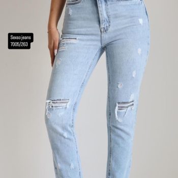 הג’ינס שלא תרצי להוריד 👖
גזרה גבוהה, קרעים מדויקים, מושב מחמיא וצבע קיץ קלאסי!
דגם 7005/263 מבית Sexso – הכי סטייל, הכי נוח, הכי את.

💻 עכשיו באתר >> https://52fiftytwo.co.il/product-category/jeans

#שופינג_אונליין #גינס_נשי #סטייל_יומיומי #מותג_אופנה #קולקציה_חדשה #אופנה_לנשים #גינס_קרעים #פאשן_בסטייל #מזמינה_אונליין
