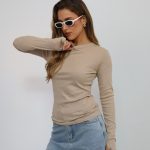 בייסיק ניקי כפפה