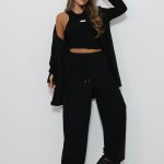 חליפת Nova עם טופ קרופ, קרדיגן ומכנס ארוך רחב לנשים