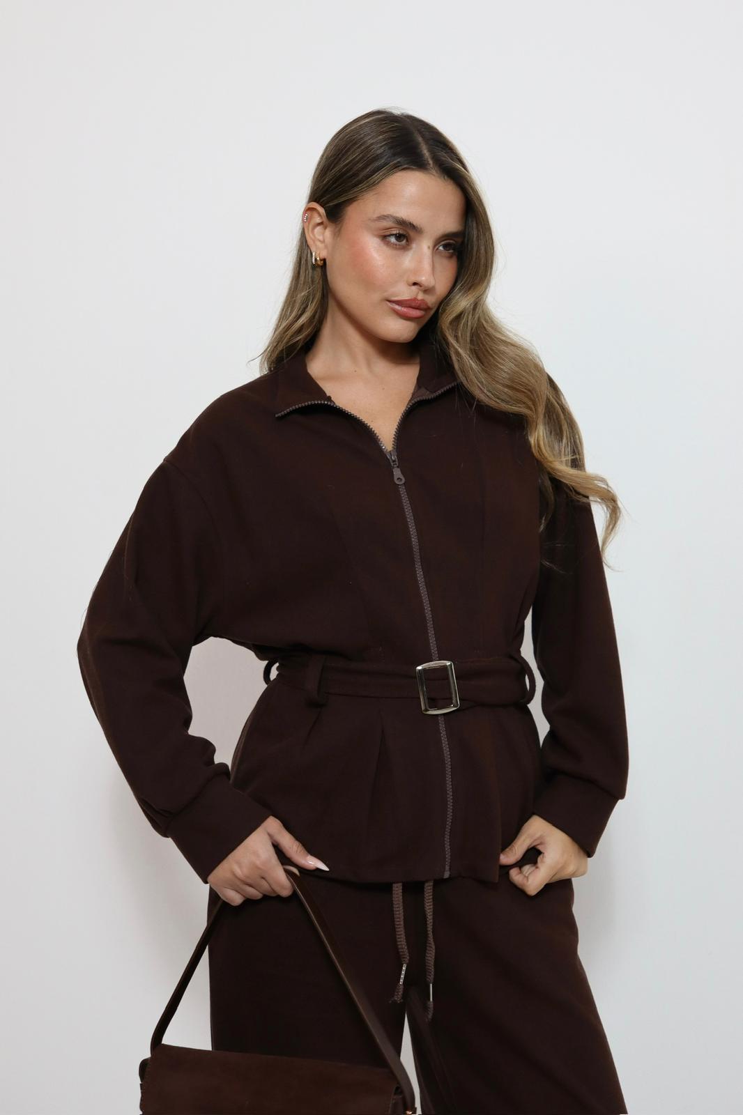 חליפת Naya לנשים