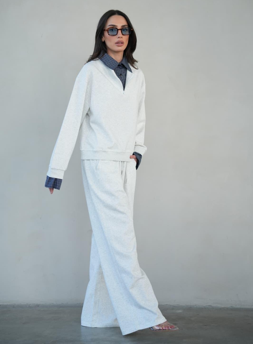 חליפת Rosi לנשים עם צווארון מכופתר